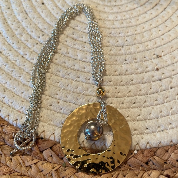 Final Price Silver & GoldTone Necklace w/ Pendant Total length is 22 inches - Picture 5 of 5